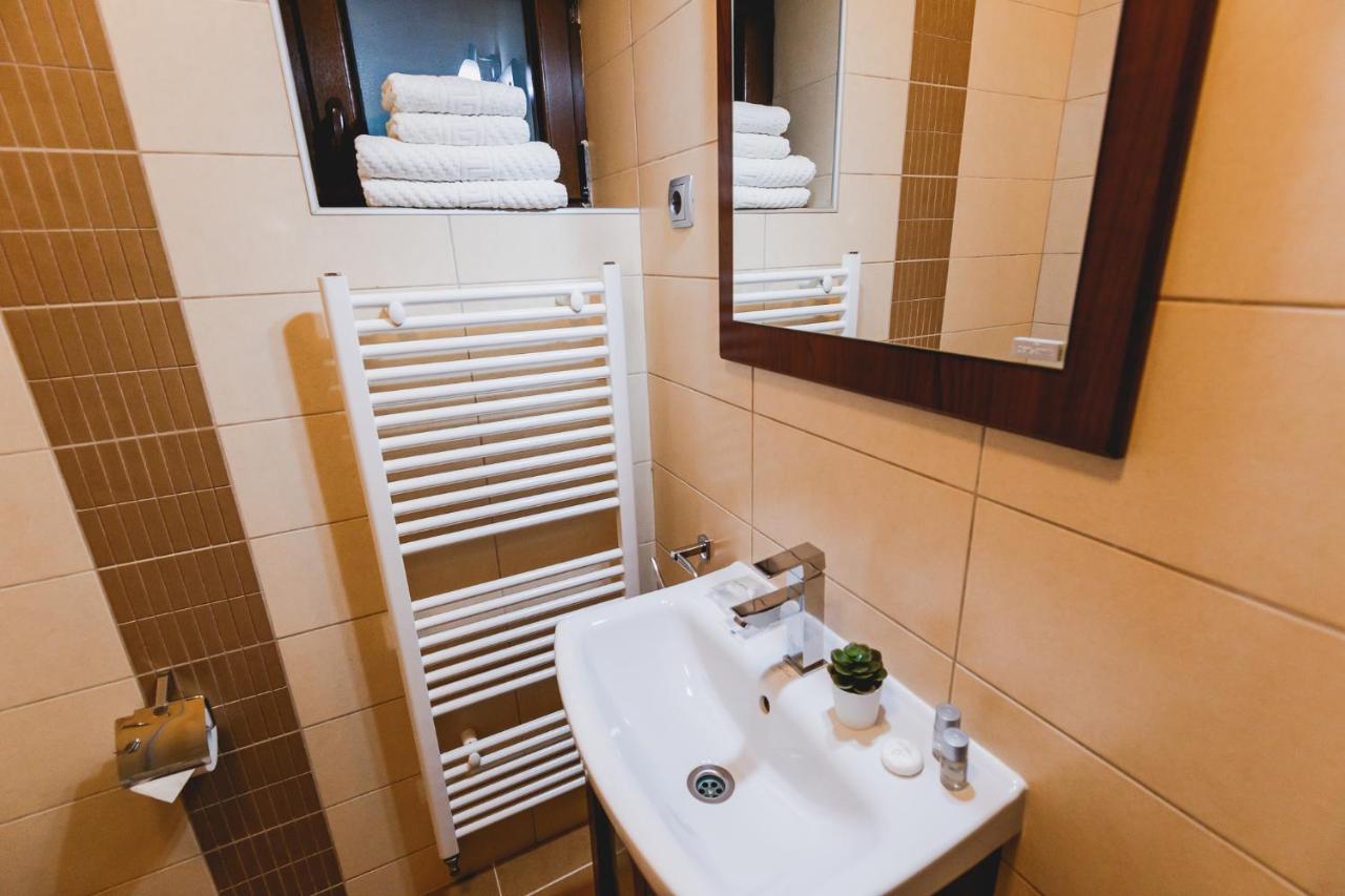 Hotel River Retreat Lotrioara Zewnętrze zdjęcie