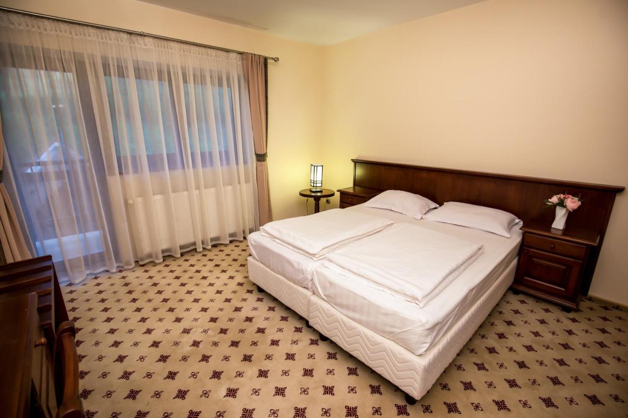 Hotel River Retreat Lotrioara Zewnętrze zdjęcie