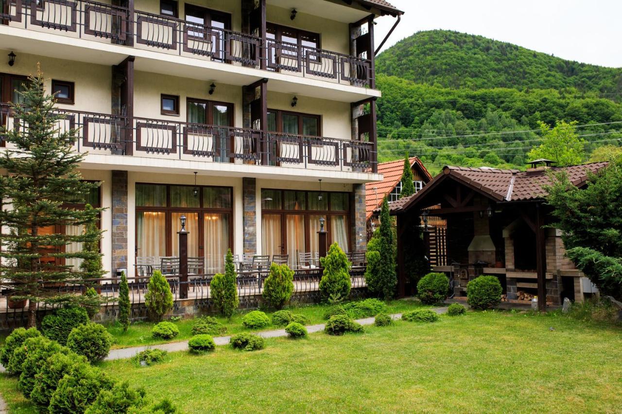 Hotel River Retreat Lotrioara Zewnętrze zdjęcie